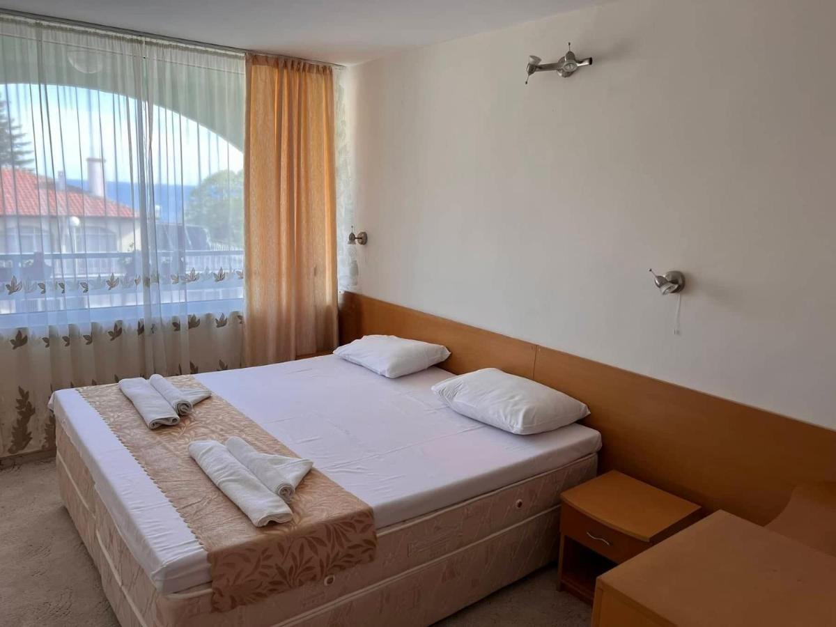 בלצ'יק Хотел Диамант Hotel Diamond מראה חיצוני תמונה