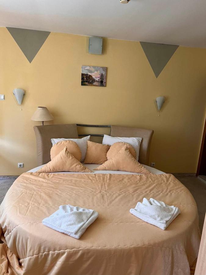 בלצ'יק Хотел Диамант Hotel Diamond מראה חיצוני תמונה